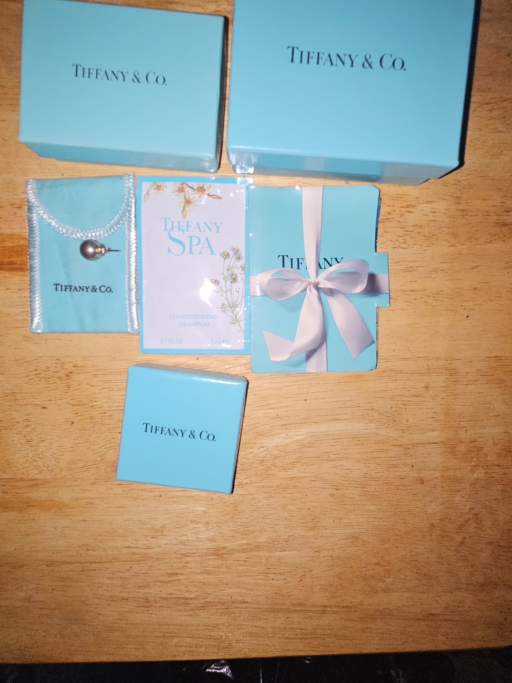 Tiffany & Co. SINGLE 10mm Earring Signature Blue Gift Boxes Perfume